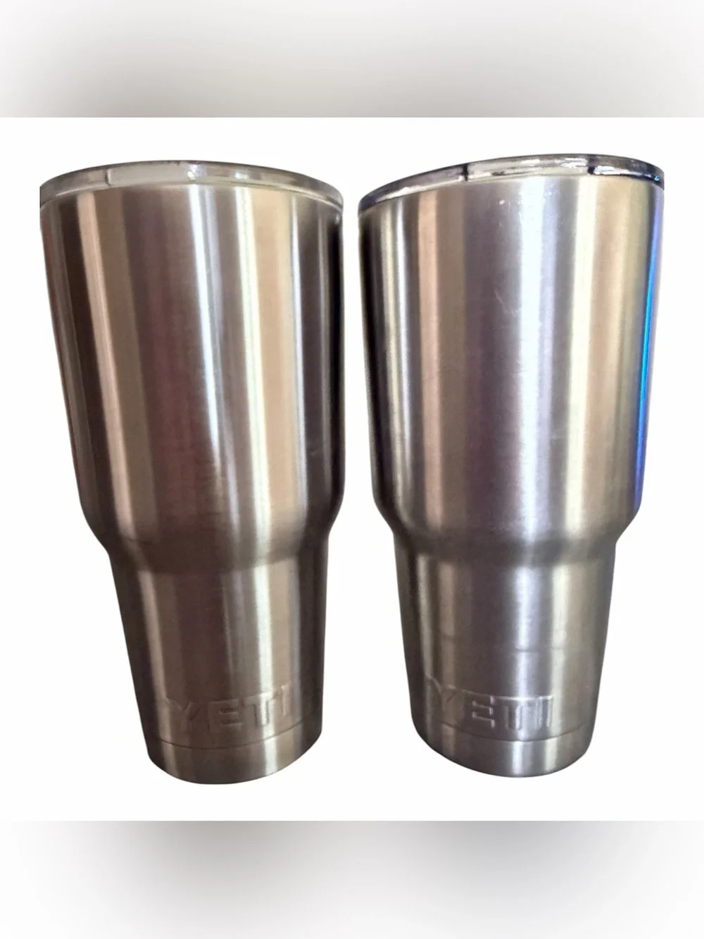 Lot Of 2 Yeti Tumbler 30 oz with lid